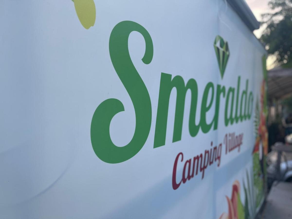מלון קמפומרינו Camping Smeraldo מראה חיצוני תמונה