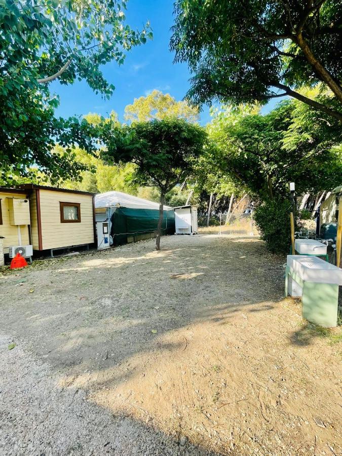 מלון קמפומרינו Camping Smeraldo מראה חיצוני תמונה
